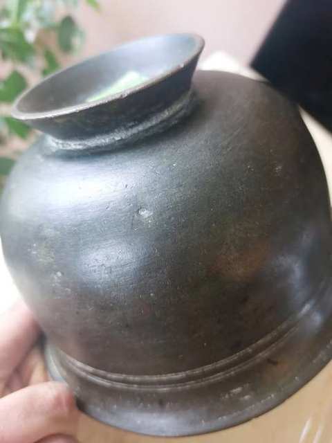 Handgedreven bronzen beker met meesterteken, Perzisch — foto 10