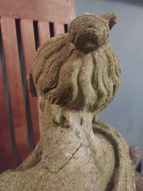 Antieke Franse tuinbuste, jonge vrouw, ca. 1910-1920 — foto 4