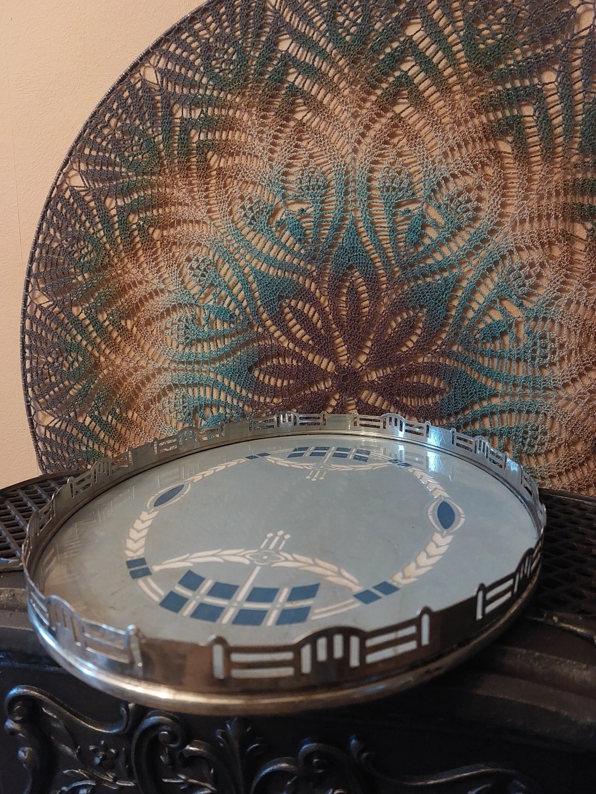Villeroy & Boch Dresden — Jugendstil dienblad met lauwerkransdecor, ca. 1905 — foto 3