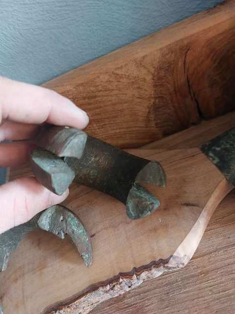 Zware bronzen ring met haaksluiting — Nigeria, 700 gram — foto 9
