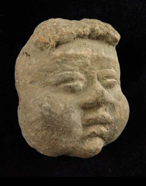Terracotta gezichtsfragment — Zuidoost-Azië, naar mijn inschatting Mon of Majapahit — foto 2